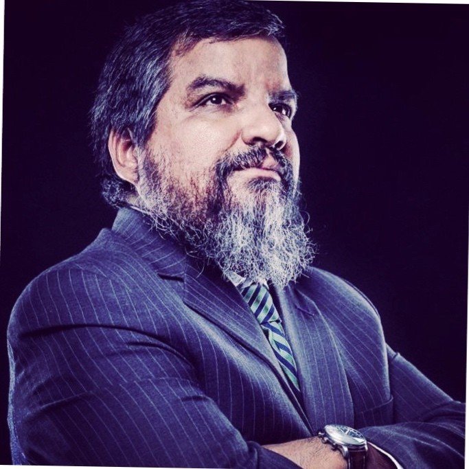 Profile photo of julio Arbizu