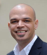 Glenn Harris Headshot